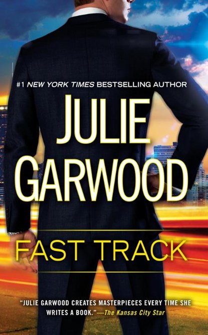 Fast Track, Julie Garwood - Paperback - 9780451469472