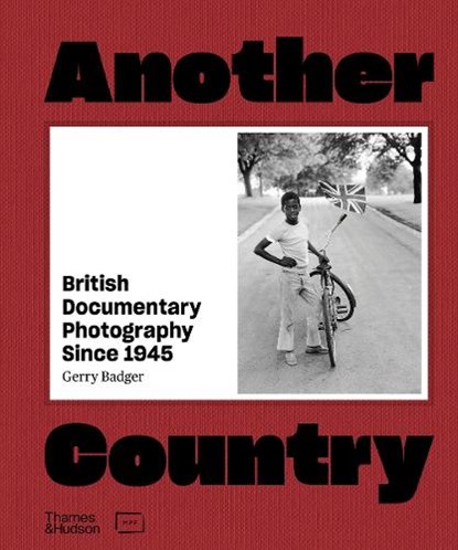 Another Country, Gerry Badger - Gebonden Paperback - 9780500022177