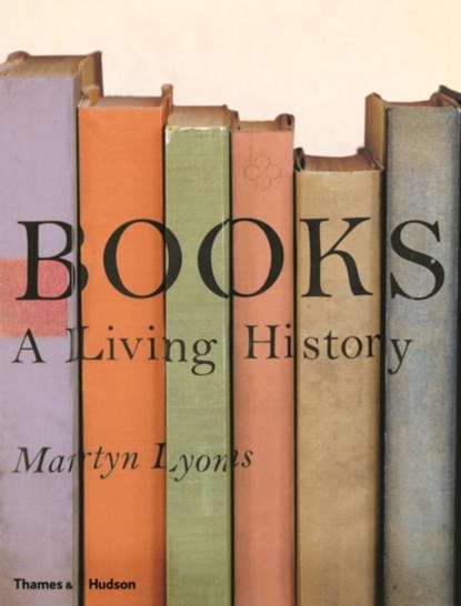 Books: A Living History, Martyn Lyons - Paperback - 9780500291153