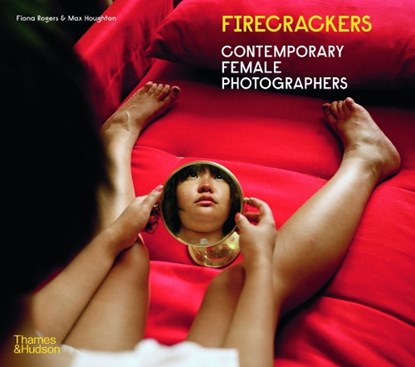 Firecrackers, Fiona Rogers ; Max Houghton - Paperback - 9780500297230