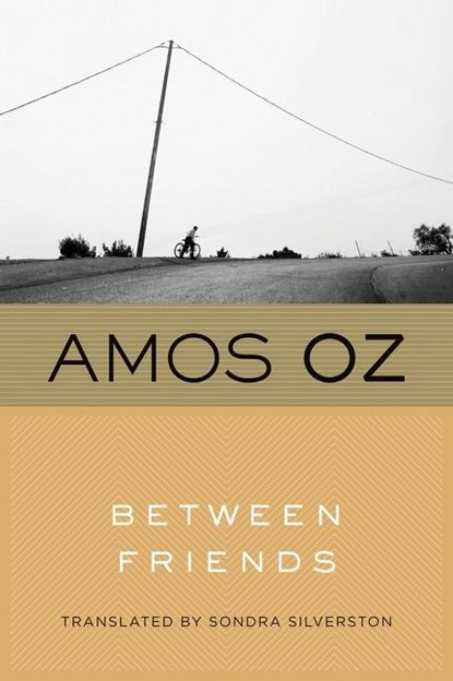Between Friends, Amos Oz - Paperback - 9780544227743