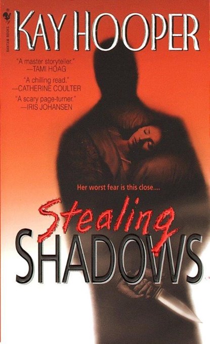 Stealing Shadows, Kay Hooper - Paperback - 9780553575538