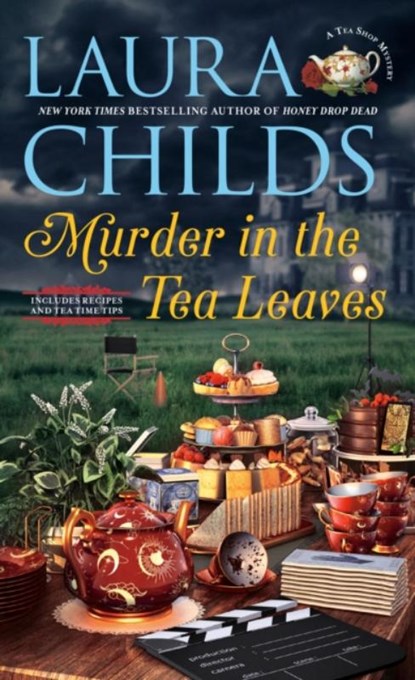 Murder in the Tea Leaves, Laura Childs - Paperback - 9780593201008
