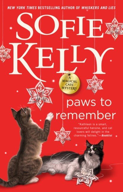 Paws to Remember, Sofie Kelly - Paperback - 9780593548714