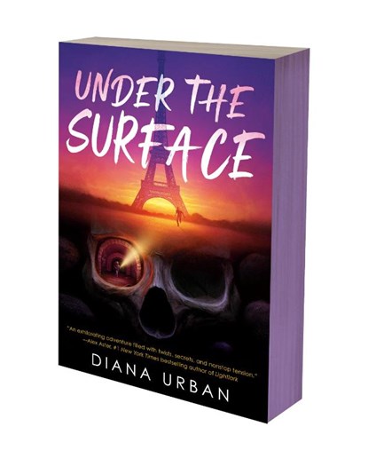 Under the Surface, Diana Urban - Paperback - 9780593625101