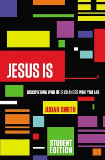 Jesus Is Student Edition, Judah Smith - Paperback - 9780718022457