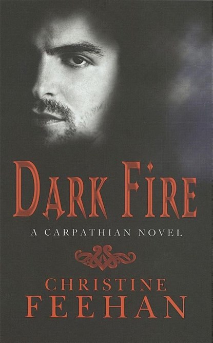 Dark Fire, Christine Feehan - Paperback - 9780749937843