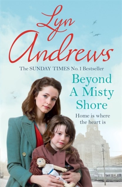 Beyond a Misty Shore, Lyn Andrews - Paperback - 9780755371860