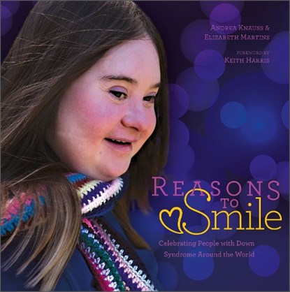 Reasons to Smile, 2nd Edition, Andrea Knauss ; Elizabeth Martins - Gebonden - 9780764364624