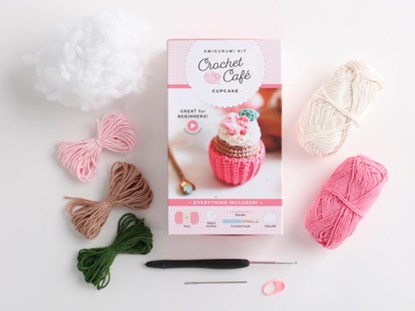 Crochet Cafe Amigurumi Kit Cupcake, Better Day Books - Paperback - 9780764370465