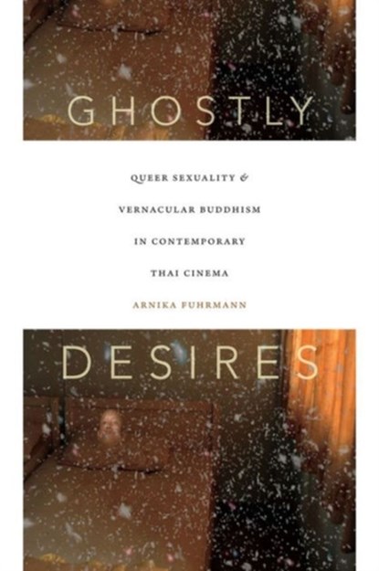 Ghostly Desires, Arnika Fuhrmann - Paperback - 9780822361558