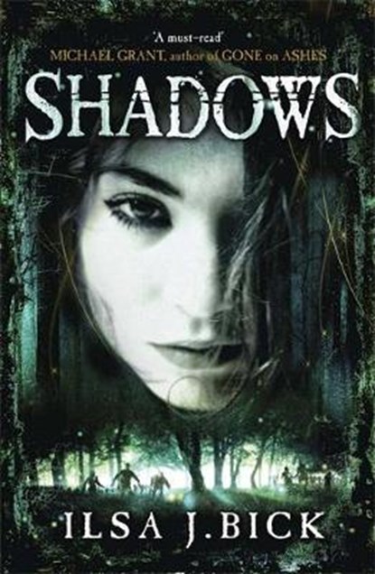 Ashes Trilogy: Shadows, J. BICK,  Ilsa - Paperback - 9780857382641