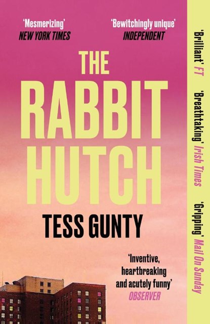 The Rabbit Hutch, Tess Gunty - Paperback - 9780861545803