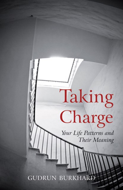 Taking Charge, Gudrun Burkhard - Paperback - 9780863152535