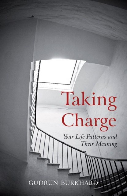 Taking Charge, Gudrun Burkhard - Paperback - 9780863152535