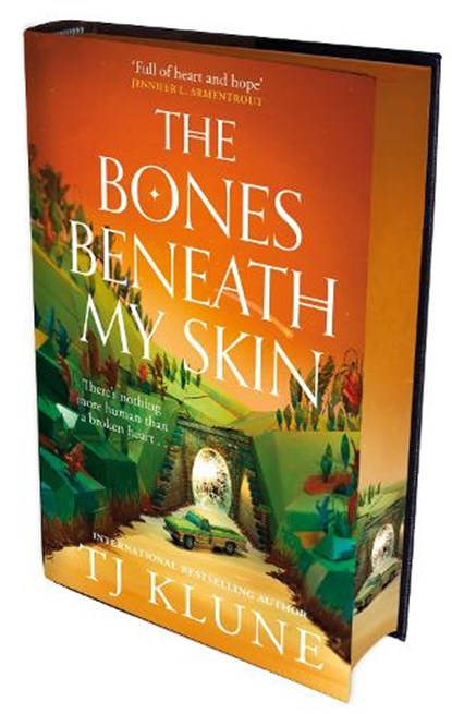 The Bones Beneath My Skin, TJ Klune - Gebonden - 9781035002290