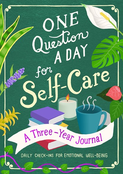 One Question a Day for Self-Care: A Three-Year Journal, Aimee Chase - Paperback - 9781250279422