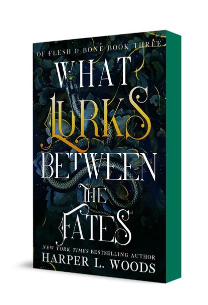Woods, H: What Lurks Between the Fates, Harper L Woods - Paperback - 9781250401182
