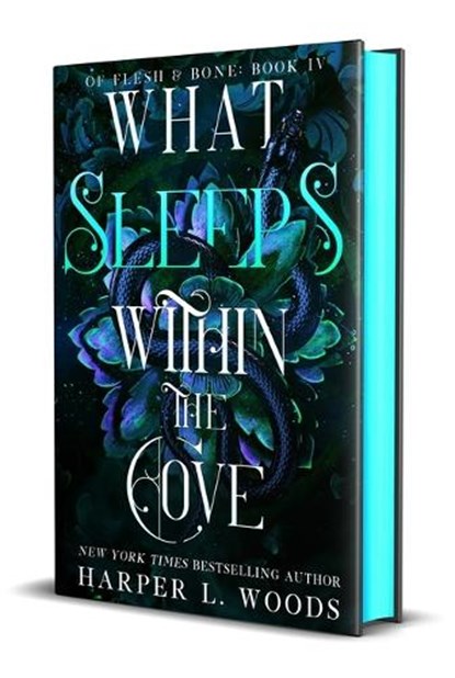 What Sleeps Within the Cove: Of Flesh & Bone, Book Four, Harper L. Woods - Gebonden - 9781250401229
