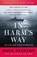 In Harm's Way, Doug Stanton - Paperback - 9781250853493