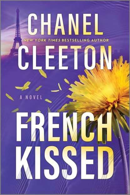 French Kissed, Chanel Cleeton - Paperback - 9781335147288