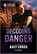 Decoding Danger, Kacy Cross - Paperback - 9781335502865