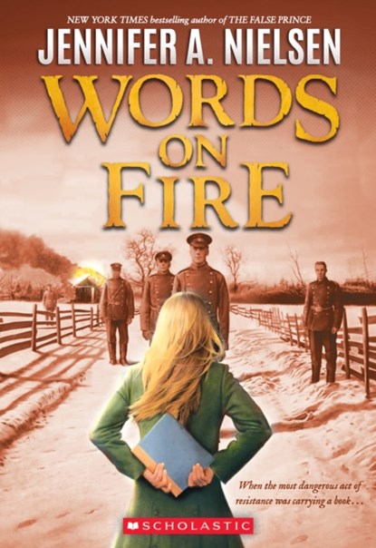 Words on Fire, Jennifer A. Nielsen - Paperback - 9781338275780