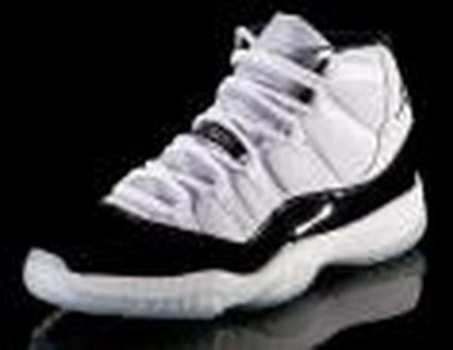 Hail to the New True Kings of Sneakers: Michael Jordan's Sneaker Empire, Lebron James, Kevin Durant's Sneaker Empire - Focus on Lebron James, Kevin Levin ; Charles J, Descartes - Ebook - 9781386118893