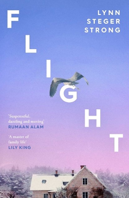 Flight, Lynn Steger Strong - Paperback - 9781398519152