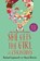 She Gets the Girl at Christmas, Rachael Lippincott ; Alyson Derrick - Paperback - 9781398548244
