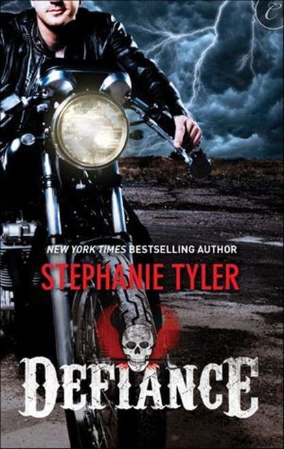 Defiance, Stephanie Tyler - Ebook - 9781426896026