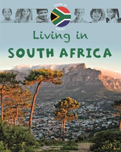 Living in Africa: South Africa, GREEN,  Jen - Paperback - 9781445148700