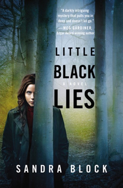 Little Black Lies, Sandra Block - Paperback - 9781455583737