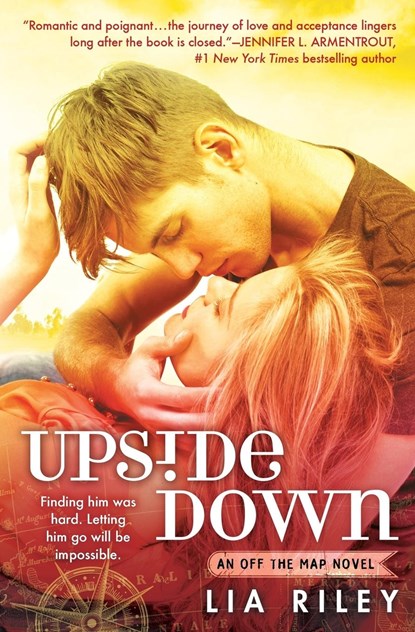 Upside Down, Lia Riley - Paperback - 9781455585724