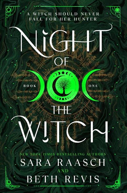 Night of the Witch, Beth Revis ; Sara Raasch - Paperback - 9781464231667