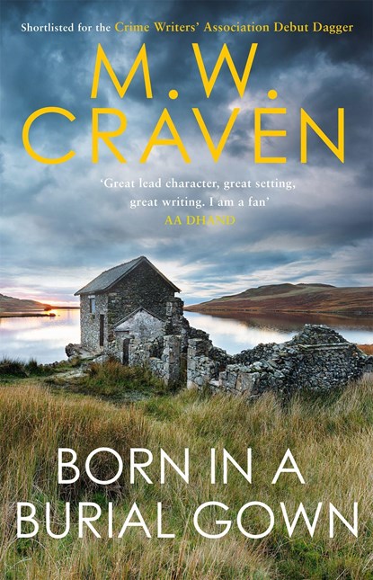 Born in a Burial Gown, M. W. Craven - Paperback - 9781472132642