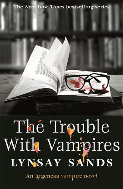 The Trouble With Vampires, Lynsay Sands - Paperback - 9781473225343