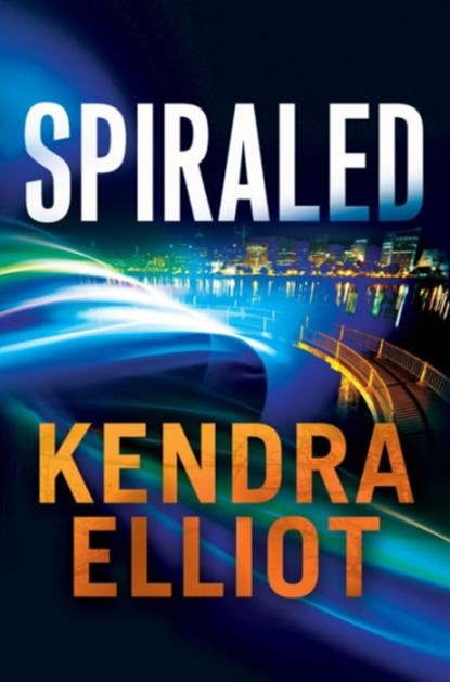 Spiraled, Kendra Elliot - Paperback - 9781477830321
