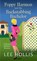 Poppy Harmon and the Backstabbing Bachelor, Lee Hollis - Paperback - 9781496730411