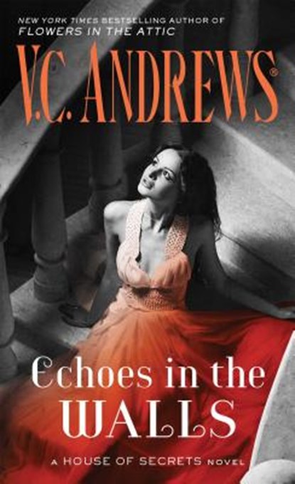 Echoes in the Walls, V. C. Andrews - Paperback - 9781501162534