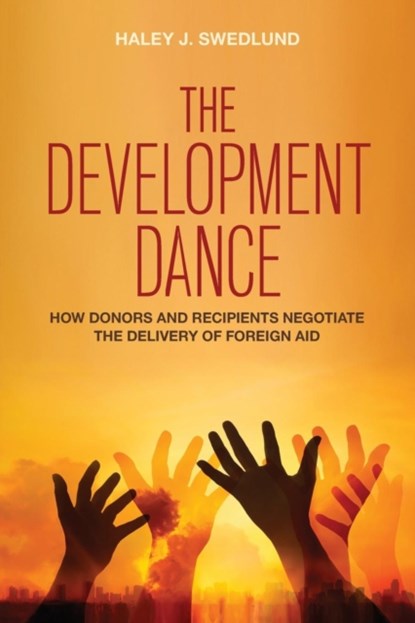 The Development Dance, Haley J. Swedlund - Paperback - 9781501709401