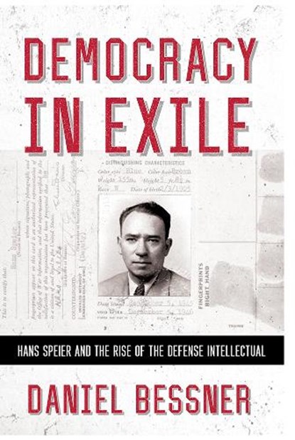 Democracy in Exile, Daniel Bessner - Paperback - 9781501785078