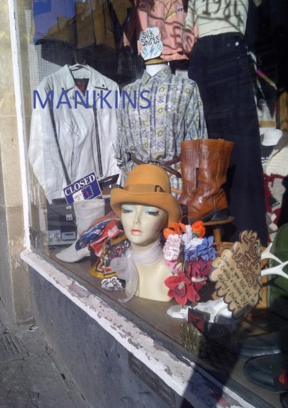 Manikins, Mark Jones - Paperback - 9781513668116