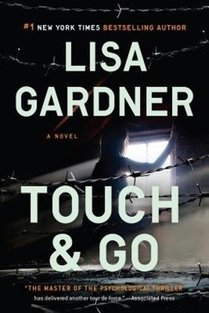 Touch & Go, GARDNER,  Lisa - Paperback - 9781524744441