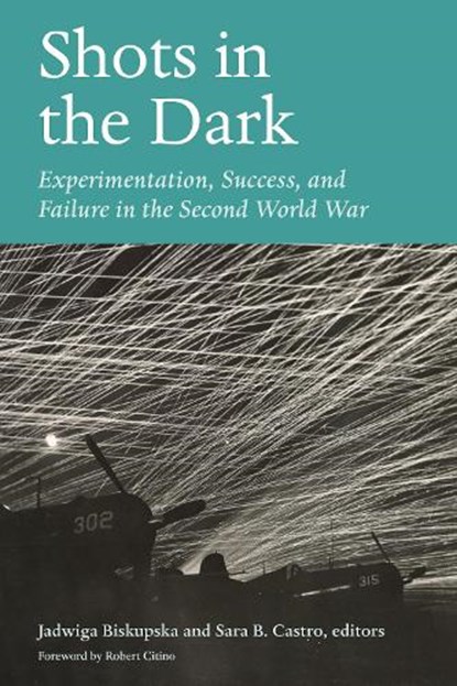 Shots in the Dark, Jadwiga Biskupska ; Sara B. Castro - Gebonden - 9781531512019