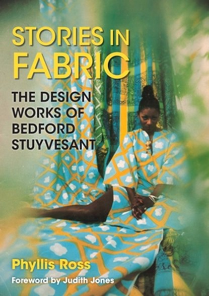 Stories in Fabric, Phyllis Ross - Gebonden - 9781531513252