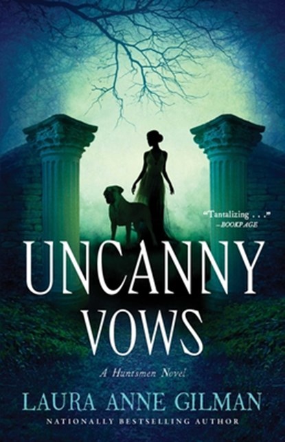 Uncanny Vows, Laura Anne Gilman - Paperback - 9781534415966
