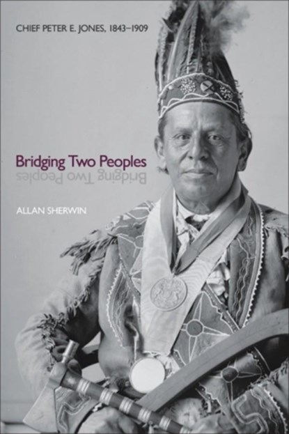 Bridging Two Peoples, Allan Sherwin - Paperback - 9781554586332