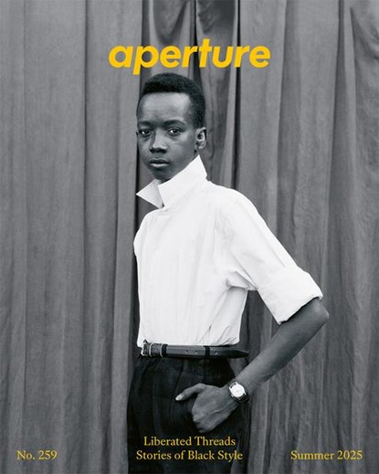Liberated Threads: Stories of Black Style, Tanisha C Ford - Paperback - 9781597115803