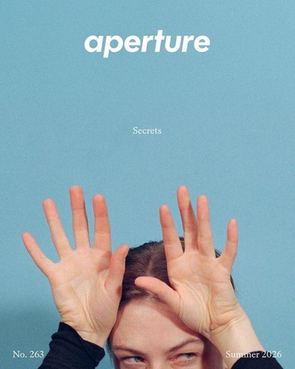 Secrets, Aperture - Paperback - 9781597116022